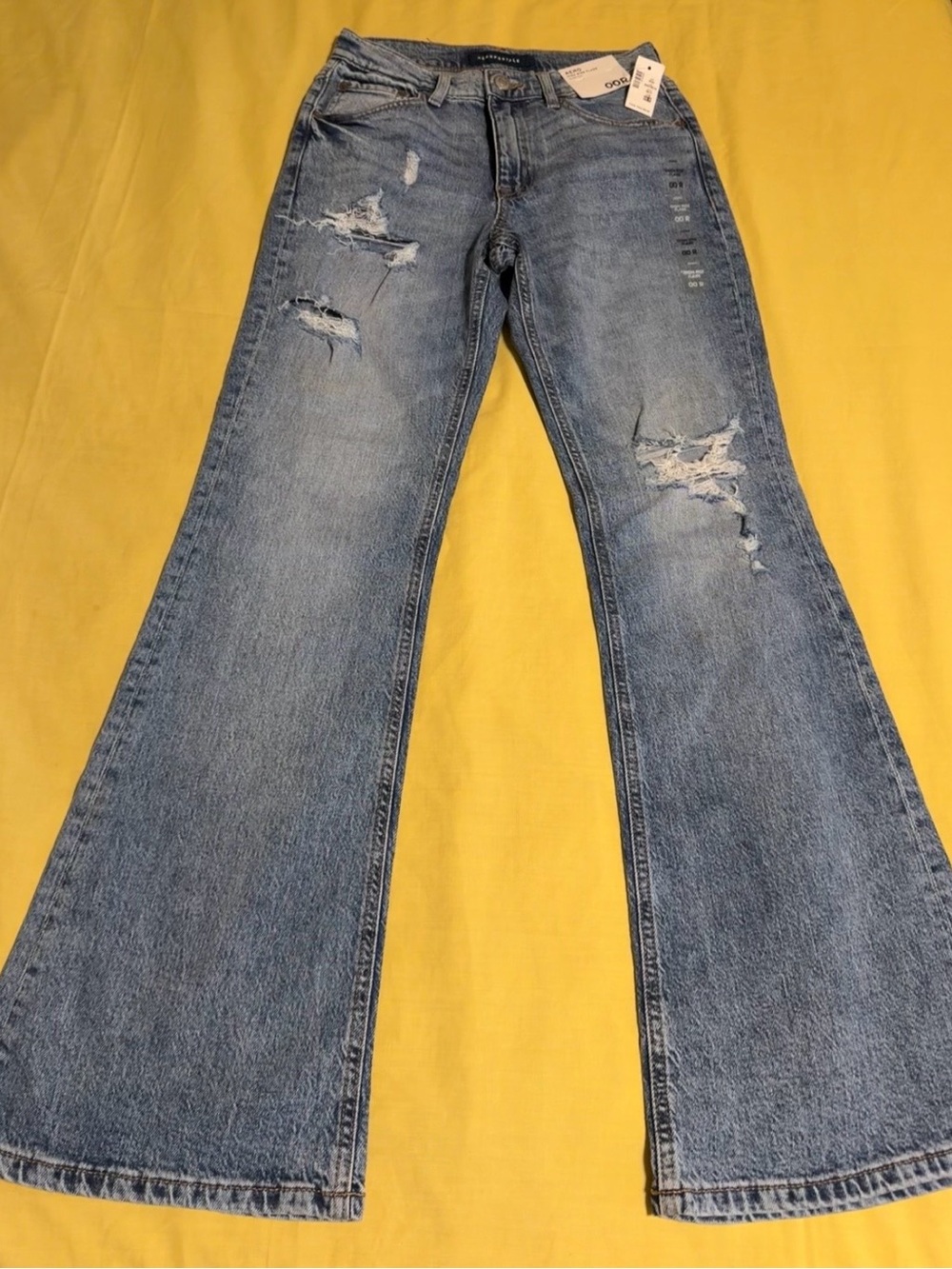 Aeropostale Light Blue Distressed Flare Jeans Brand New With Tags Size 00R.